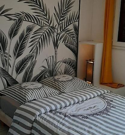Les Anones Lägenhet Saint-Gilles-les Bains Exteriör bild