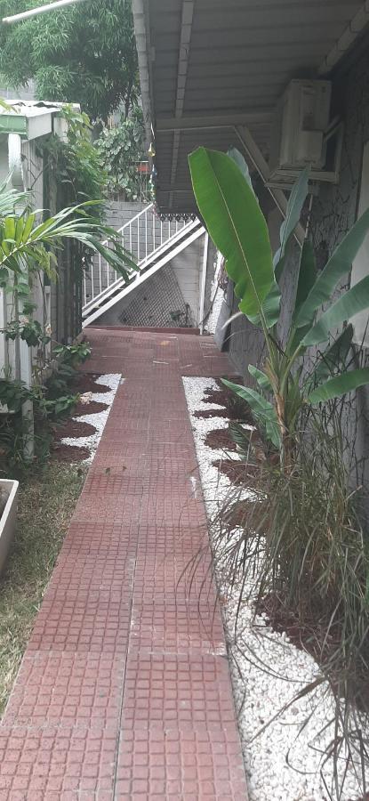 Les Anones Lägenhet Saint-Gilles-les Bains Exteriör bild